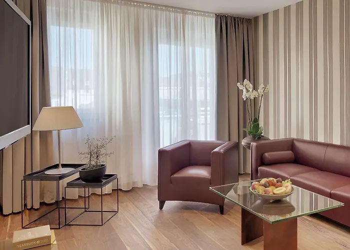 Boutique Atrium 4* Monachium