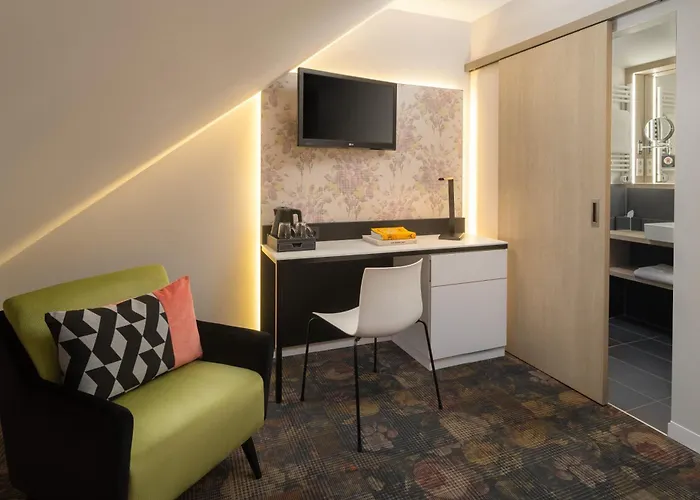 Boutique Atrium 4*
