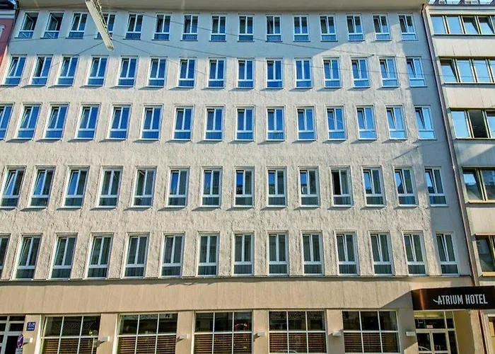Boutique Atrium 4*