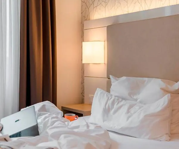 Boutique Atrium 4* München