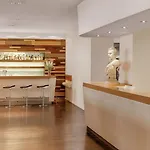 Boutique Atrium 4*
